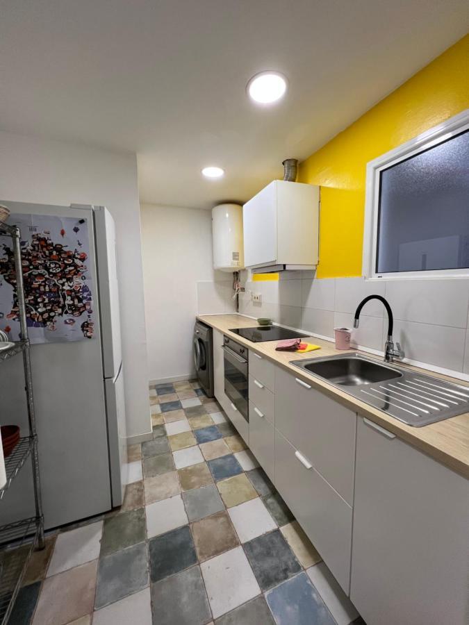 Alojamiento Con Encanto En Planta Superior Ideal Para Trabajo Y Escapadas Familiares En Montserrat Esparreguera Kültér fotó
