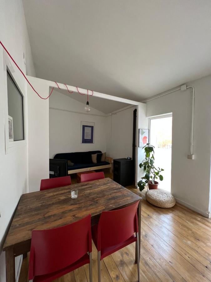 Alojamiento Con Encanto En Planta Superior Ideal Para Trabajo Y Escapadas Familiares En Montserrat Esparreguera Kültér fotó
