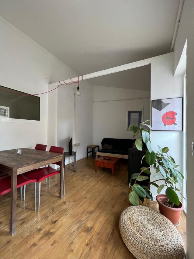 Alojamiento Con Encanto En Planta Superior Ideal Para Trabajo Y Escapadas Familiares En Montserrat Esparreguera Kültér fotó