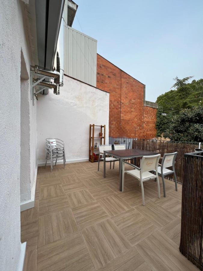 Alojamiento Con Encanto En Planta Superior Ideal Para Trabajo Y Escapadas Familiares En Montserrat Esparreguera Kültér fotó