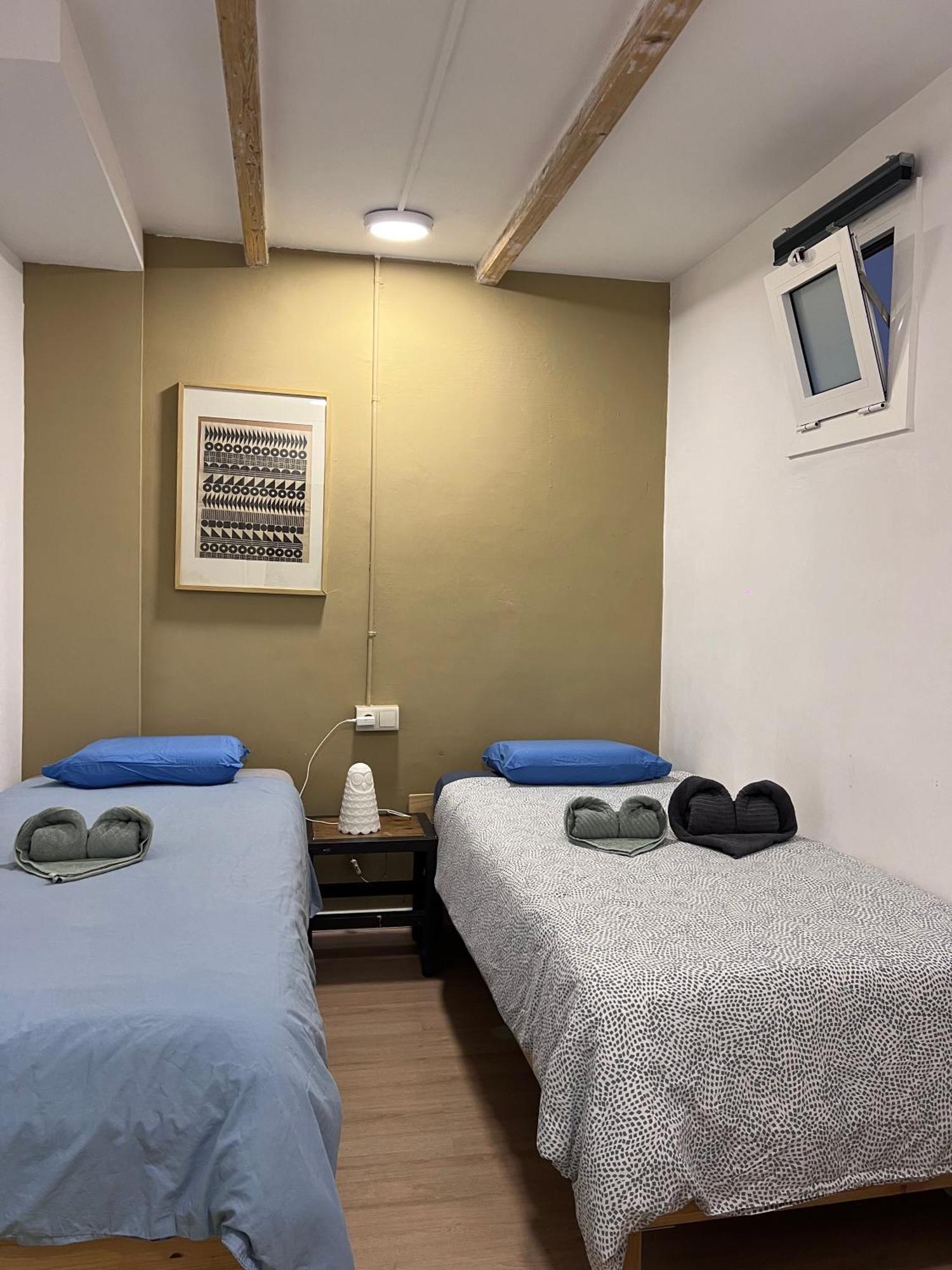 Alojamiento Con Encanto En Planta Superior Ideal Para Trabajo Y Escapadas Familiares En Montserrat Esparreguera Kültér fotó