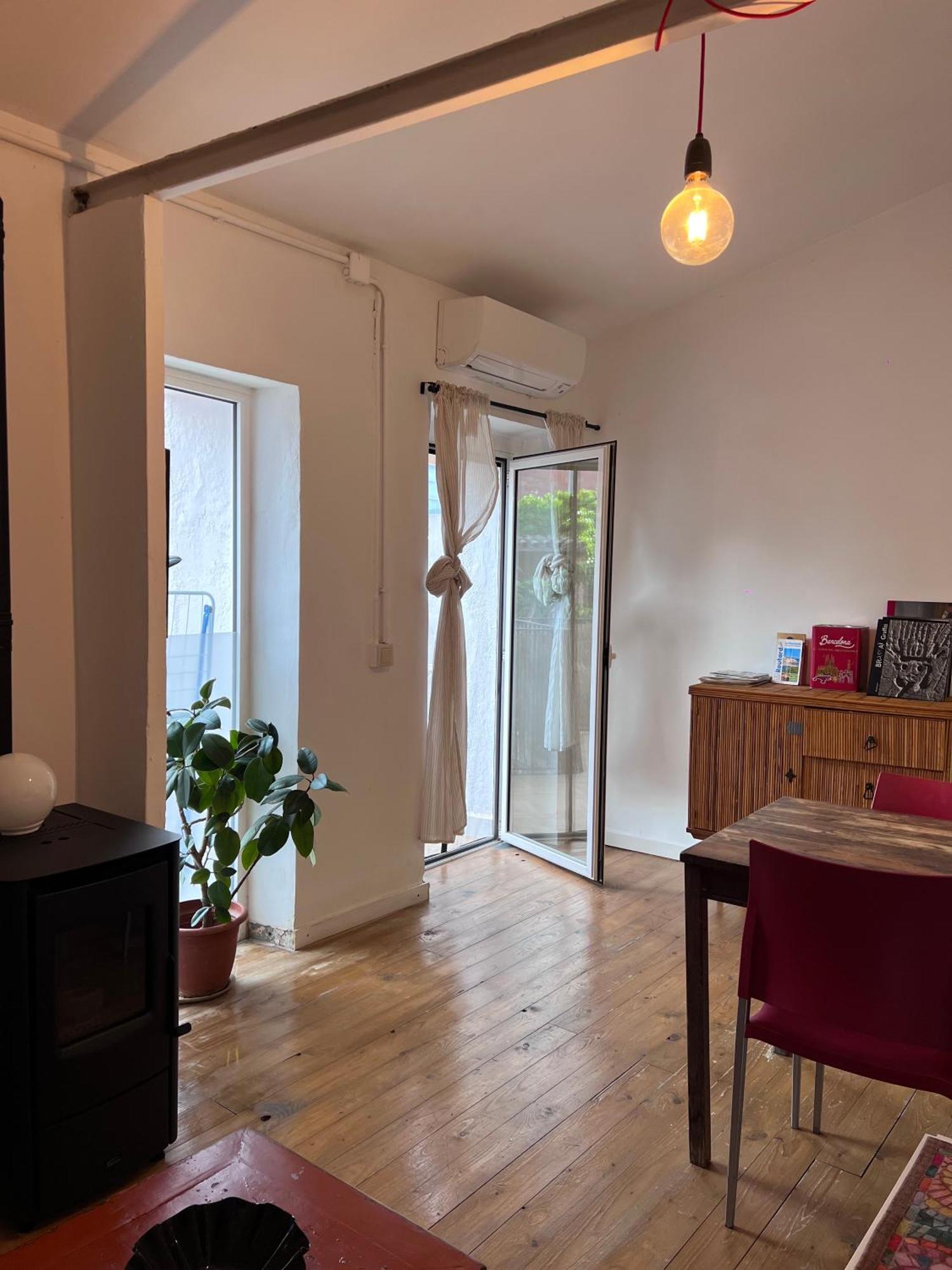 Alojamiento Con Encanto En Planta Superior Ideal Para Trabajo Y Escapadas Familiares En Montserrat Esparreguera Kültér fotó